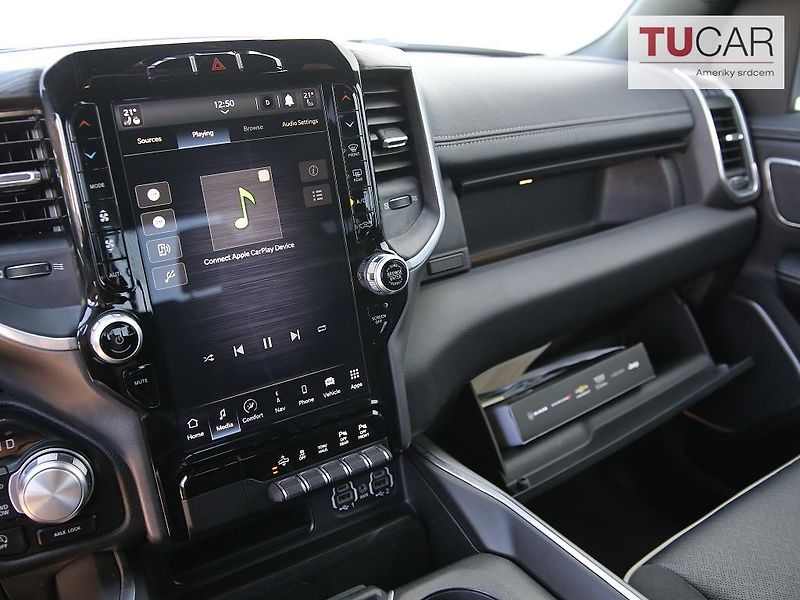 RAM 1500 (2025) Laramie 5.7 V8 HEMI  - fotka 34 z 47