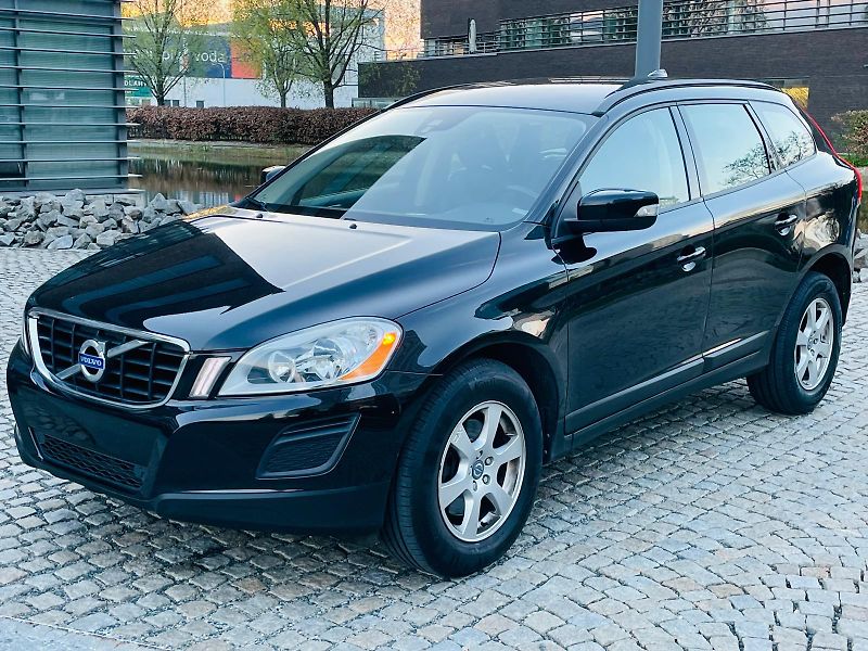 Volvo XC60 2.0D 5VÁLEC AUT VÝHŘEV SENZORY - fotka 4 z 44