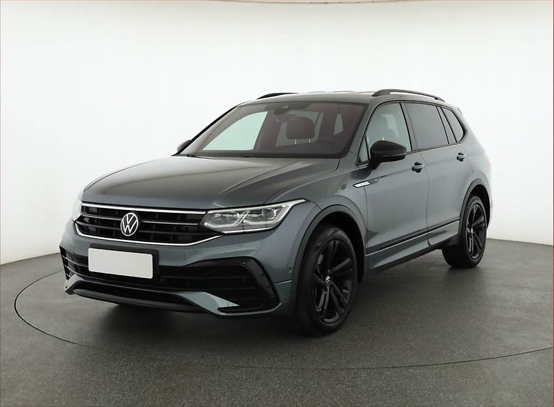 Volkswagen Tiguan Allspace (2022) R-Line 2.0 TSI - fotka 2 z 21