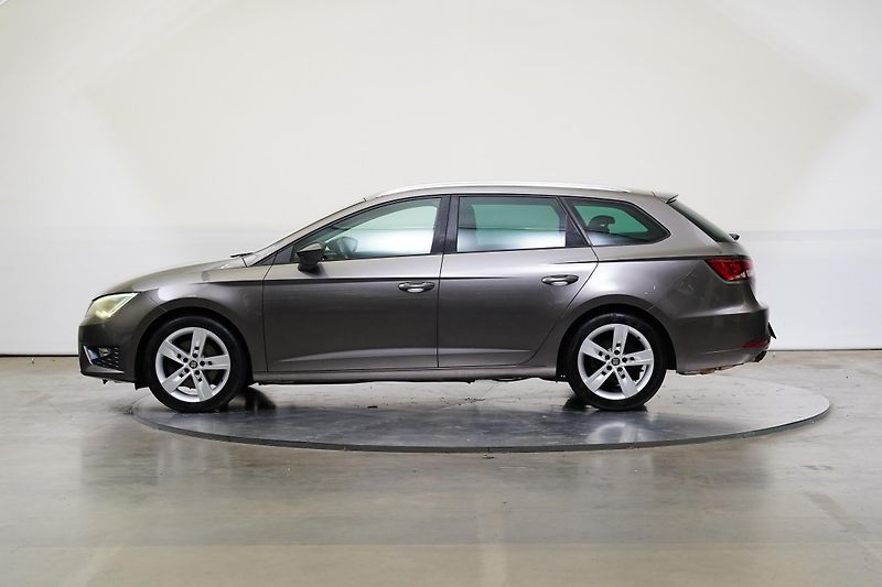 Seat Leon - fotka 3 z 27