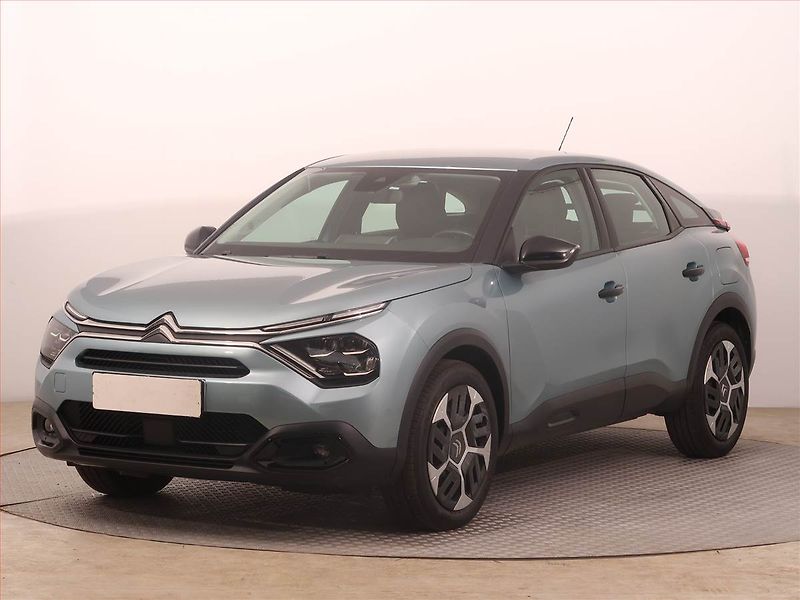 Citroën C4 (2022) Feel 1.2 PureTech, ČR,1.maj - fotka 2 z 15