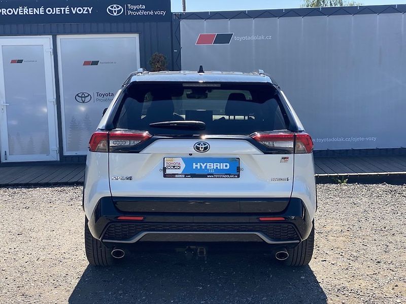Toyota RAV4 2.5HEV, ČR-1m, GR Sport, 4x4 - fotka 6 z 20