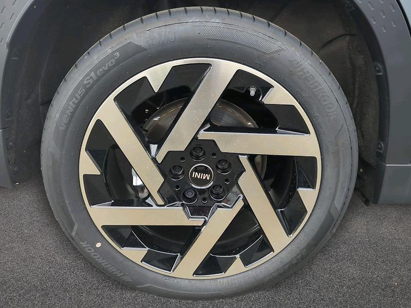 Mini Countryman S ALL4 - fotka 17 z 18