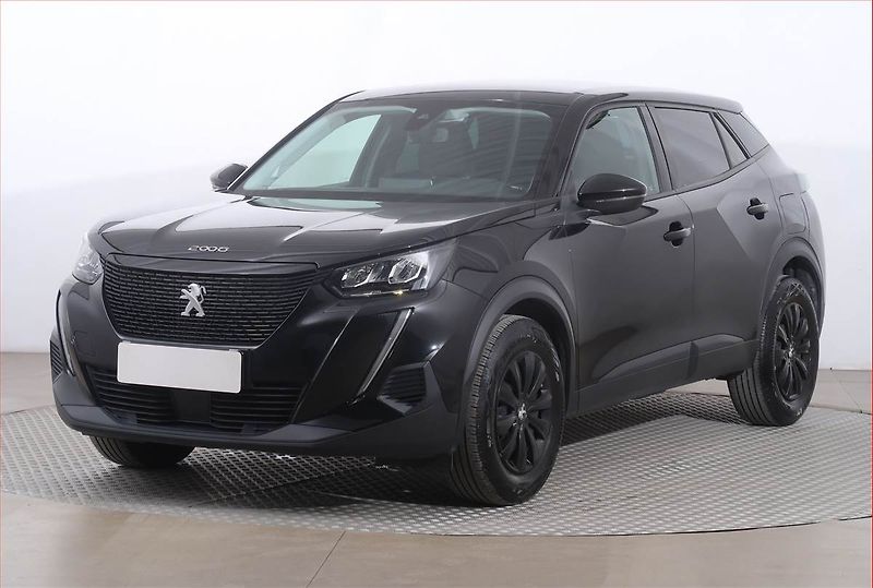 Peugeot 2008 (2020) 1.2 PureTech, Serv.kniha - fotka 2 z 20