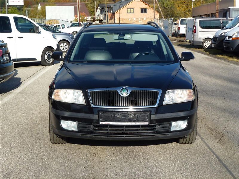 Škoda Octavia 1,9 TDI Pěkná - Bez koroze!!! - fotka 4 z 50