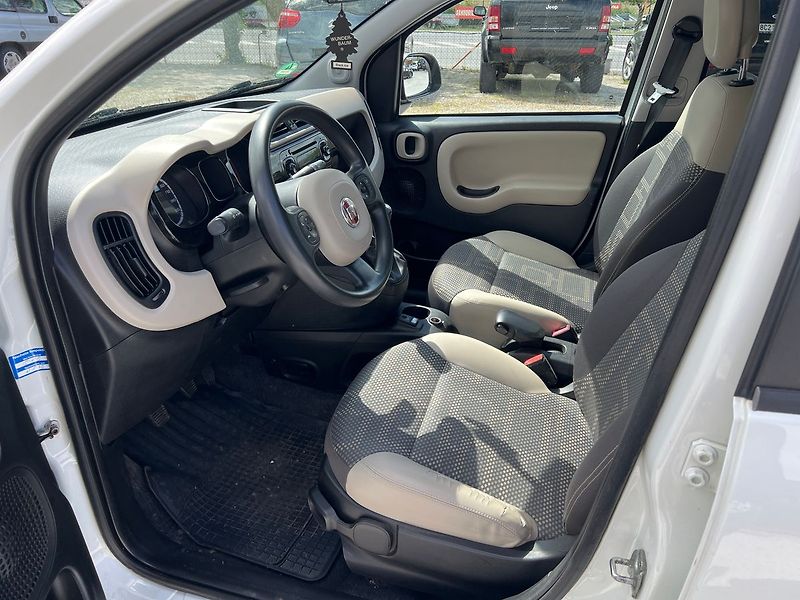 Fiat Panda Multijet 1.3 16V 4X4 - fotka 6 z 15