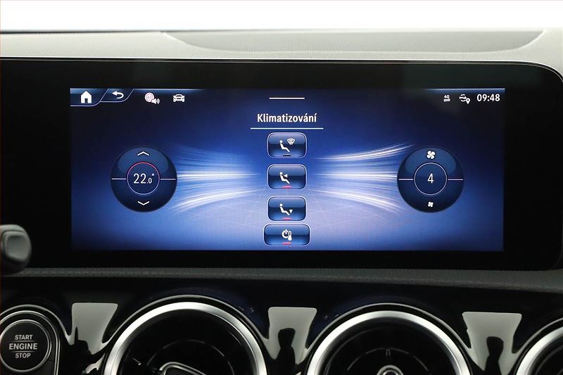 Mercedes-Benz Třídy A (2025) A 200, AMG Line, Navigace - fotka 17 z 23