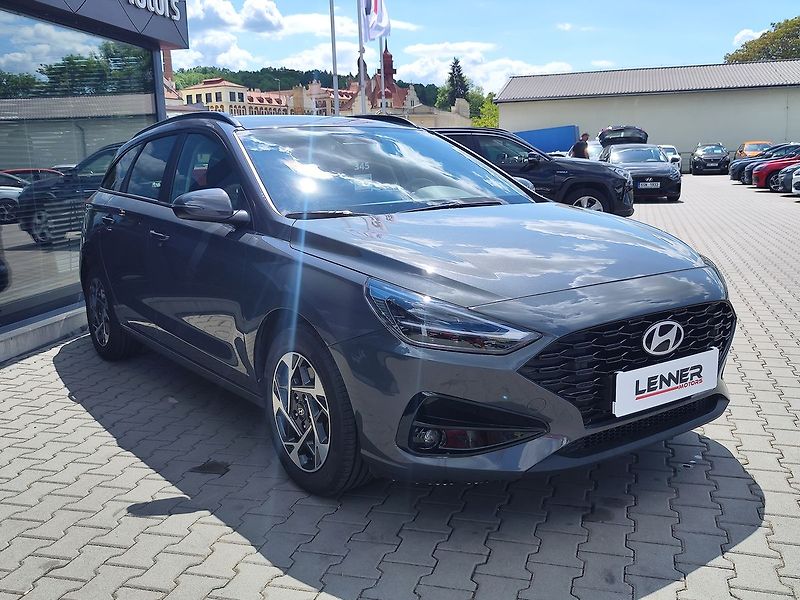 Hyundai i30 1.5i/71kW Smart Climate - fotka 3 z 31