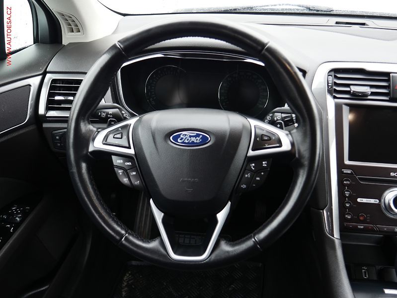Ford Mondeo (2019) 1.5 EB, AT, navi, LED - fotka 15 z 19