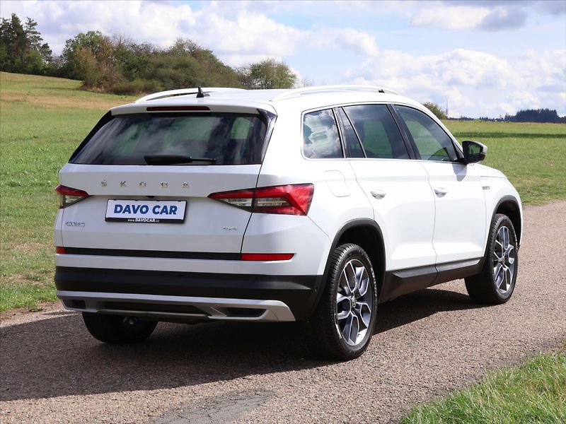 Škoda Kodiaq 2,0 TDI 147kW DSG Scout 4x4 CZ - fotka 7 z 35