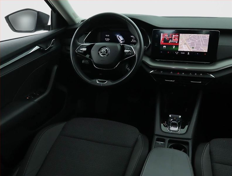 Škoda Octavia (2023) 1.5 TSI e-tec, Automat - fotka 7 z 17