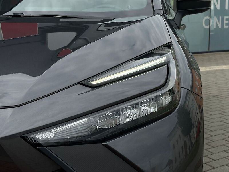 Toyota C-HR 1.8 Style - fotka 19 z 21