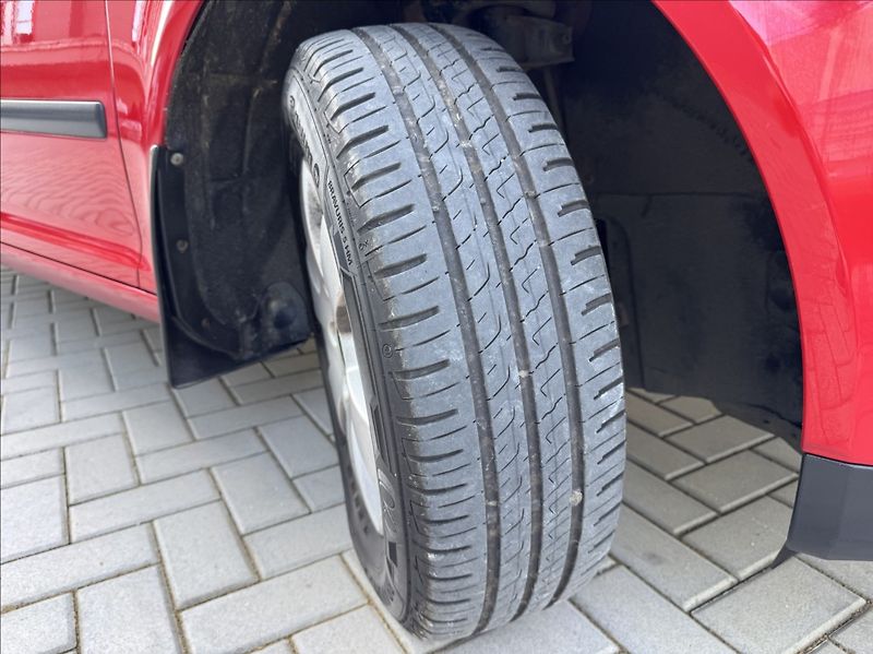 Škoda Octavia 1,6 MPi 75kW tažné původ ČR - fotka 39 z 50