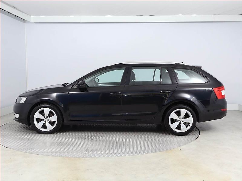 Škoda Octavia (2017) Style 1.6 TDI, Navi, Tempomat - fotka 3 z 17