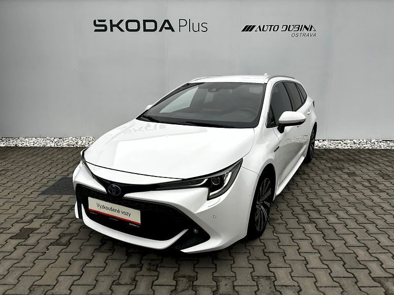 Toyota Corolla (2021) Touring 2.0 Hybrid 112kW e-CVT - fotka 1 z 29