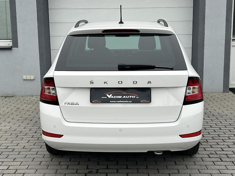 Škoda Fabia (2023) 1.0TSI 70kW  STYLE ČR NOVÉ - fotka 6 z 21