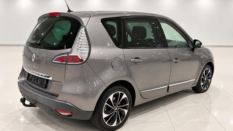Renault Scénic (2014) - fotka 9 z 20