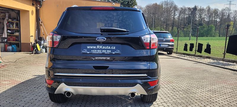 Ford Kuga (2017) 2,0TDCi 132kW DSG 4×4 Vignale  - fotka 6 z 52