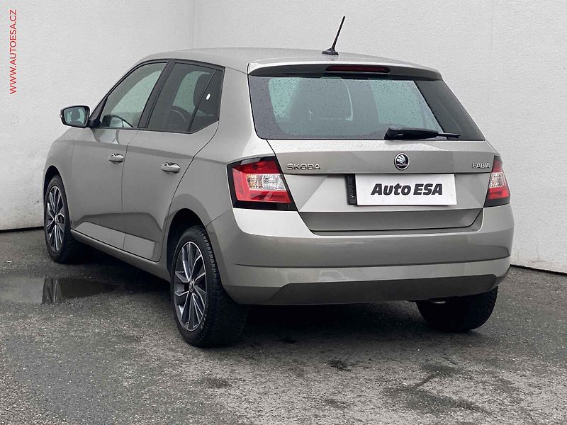 Škoda Fabia (2017) 1.0 TSi, Drive, DSG - fotka 6 z 15