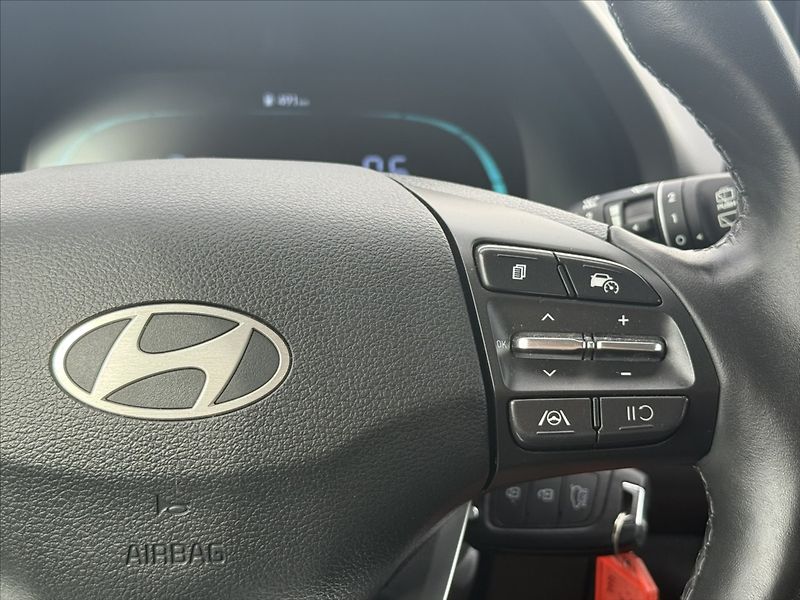 Hyundai i30 1,5 CVVT 71kW Family - fotka 12 z 24