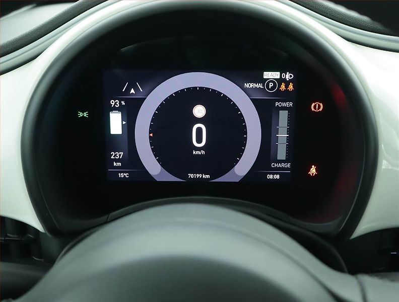 Fiat 500e (2021) 42 kWh, SoH 93%, Automat - fotka 11 z 20