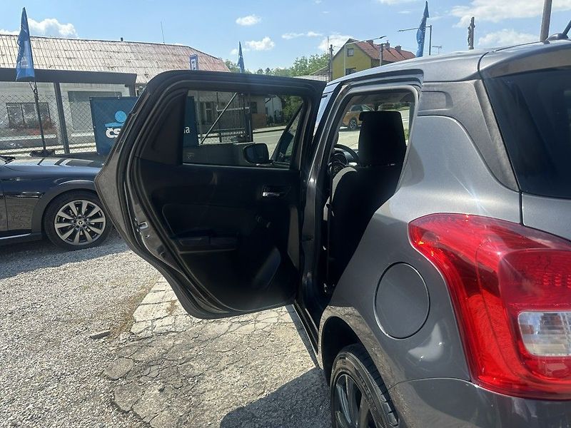 Suzuki Swift 1.2i 66kW Dualjet  serviska - fotka 14 z 20