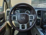 Dodge RAM 1500 (2013) 5.7 Hemi Quadcab LoneStar - náhled 11