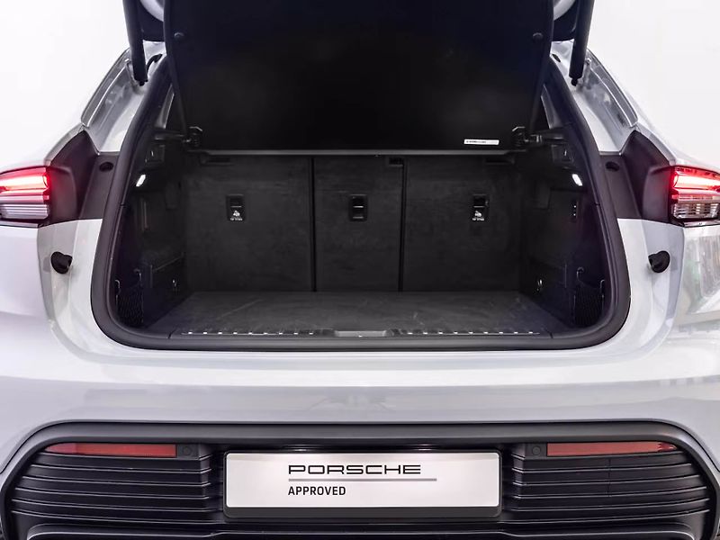 Porsche Macan 4S PASM InnoDrive 360 Pano Ven - fotka 18 z 18