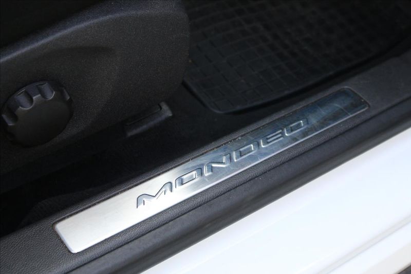 Ford Mondeo 2,0 132kw,TDi,ČR, 4x4 - fotka 38 z 50