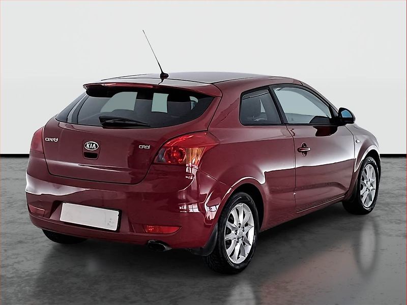 Kia Ceed (2010) 1.6 CRDi, po STK, v provozu - fotka 5 z 16