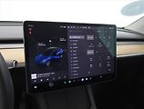 Tesla Model Y (2022) Long Range AWD 79kWh, SoH 91% - náhled 19