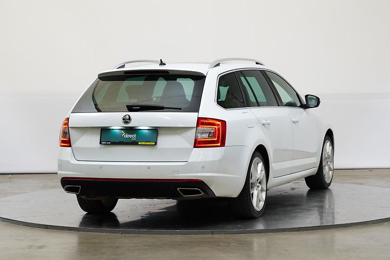 Škoda Octavia - fotka 2 z 27