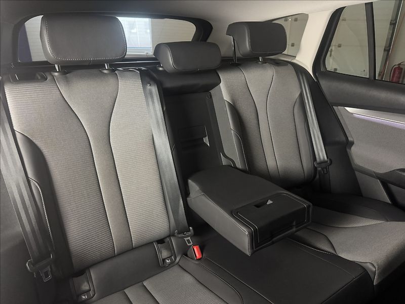Škoda Enyaq 80 150kW LED Matrix Assist - fotka 13 z 45