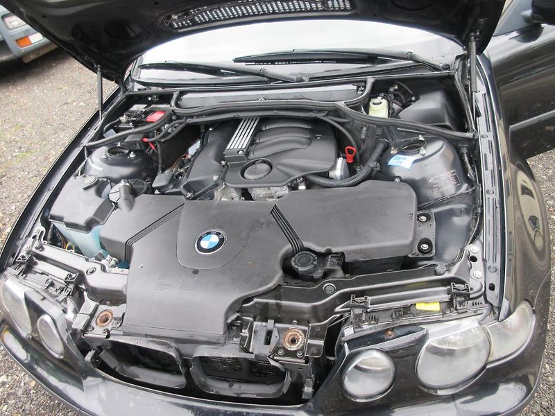 BMW Řada 3 (2002) 316 TI COMPACT 85 KW - fotka 13 z 14