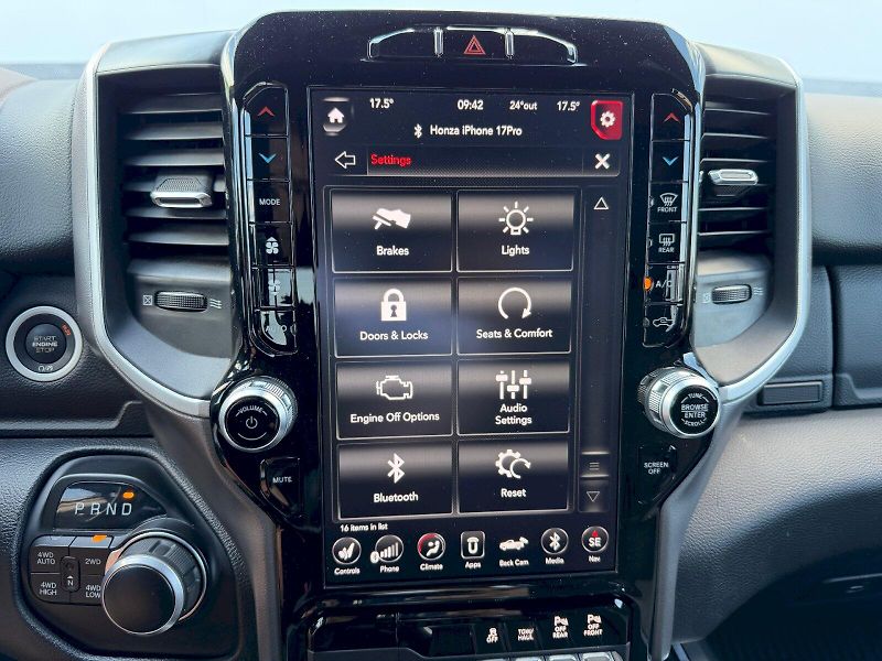 Dodge RAM (2021) 1500 5.7 HEMI 295kW LPG BIGHOR - fotka 21 z 35
