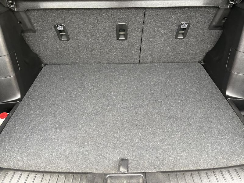 Suzuki Vitara 1.4 BoosterJet 95kW Premium - fotka 11 z 23