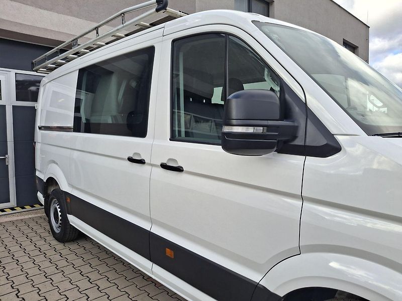 Volkswagen Crafter (2019) 2.0 TDI, 7 míst, ZÁRUKA - fotka 4 z 29