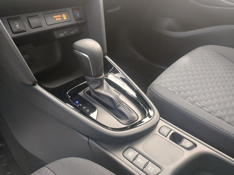 Toyota Yaris Cross (2026) 1.5 FHEV Comfort Winter - fotka 9 z 12