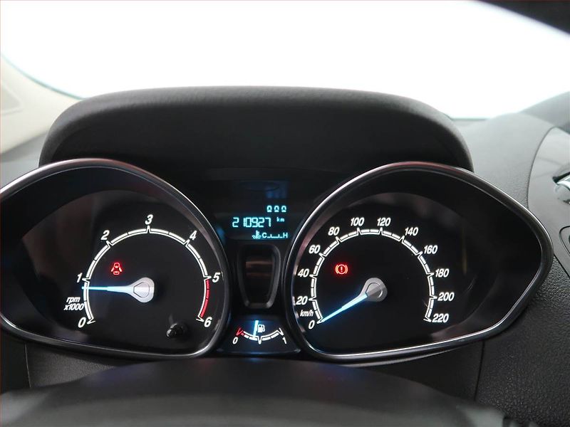 Ford Tourneo Courier (2014) Titanium 1.6 TDCi, 5Míst - fotka 11 z 15