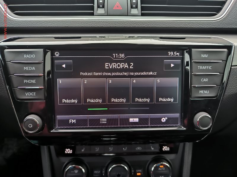 Škoda Superb (2017) 2.0 TDi 4x4, Style, DSG - fotka 12 z 25