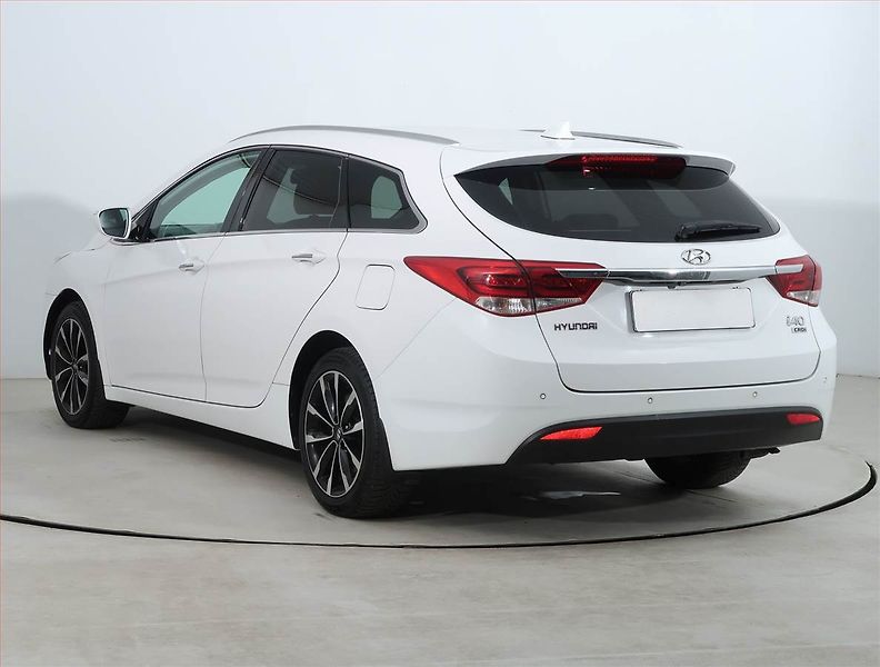 Hyundai i40 (2017) 1.7 CRDi, Serv.kniha, Navi - fotka 4 z 22
