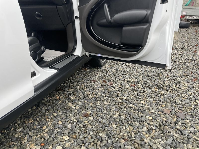 Mini Countryman 2.0SD 110PS COOPER D AUTOMAT!! - fotka 147 z 192