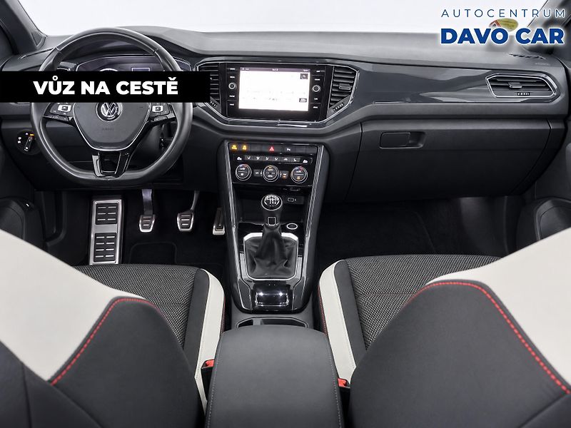 Volkswagen T-Roc 1.5 TSI 110 kW SPORT LED - fotka 3 z 10