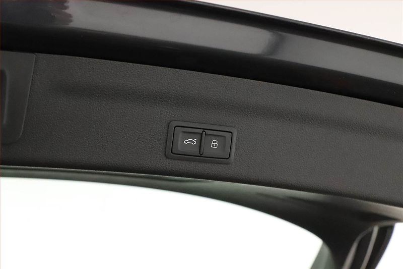Audi A6 Allroad (2022) 55 TDI - fotka 29 z 31