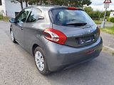 Peugeot 208 (2012) 1,6 eHDI 68Kw - náhled 7
