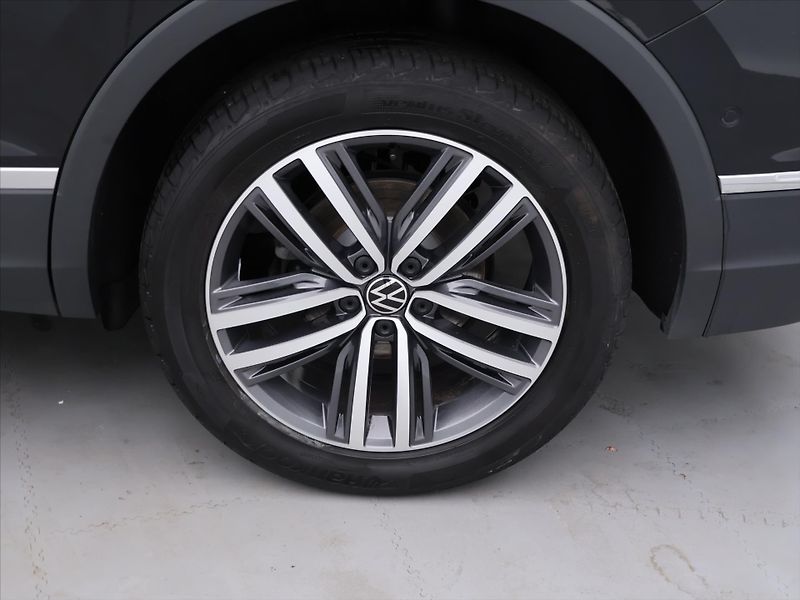 Volkswagen Tiguan Allspace 2,0 TDI DSG 4M CZ Elegance DPH - fotka 22 z 29