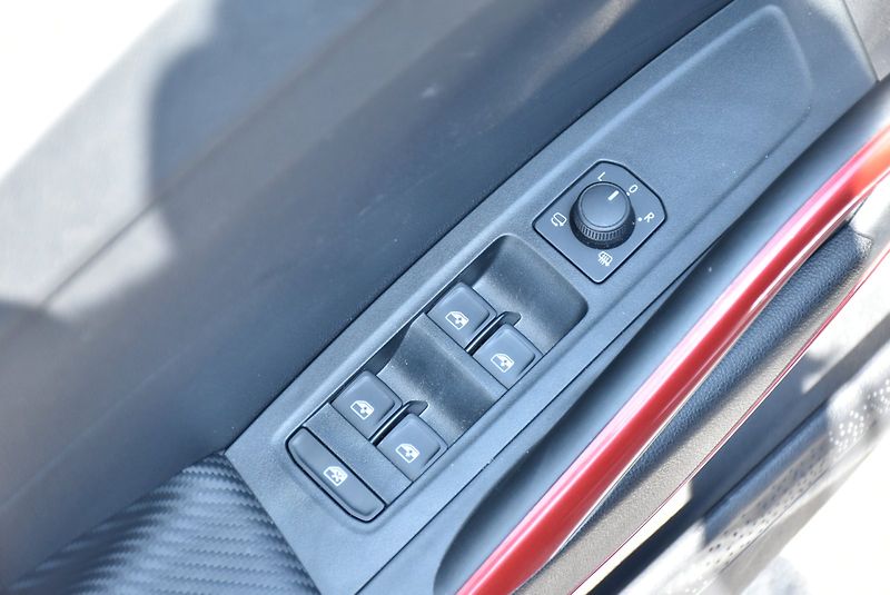 Škoda Fabia (2025) Monte Carlo 1.0 TSI 85kW DSG - fotka 30 z 31