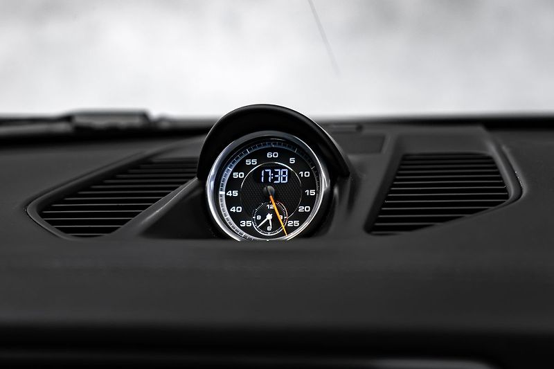 Porsche 911 Carrera 991 Sport Chrono BOSE - fotka 21 z 24