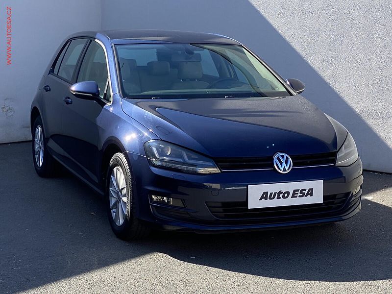 Volkswagen Golf (2013) 1.2TSi, ČR, servis.kniha, LED - fotografie inzerátu