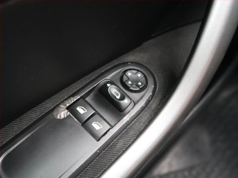 Peugeot 308 (2013) 1.6 VTi, Tempomat - fotka 16 z 16